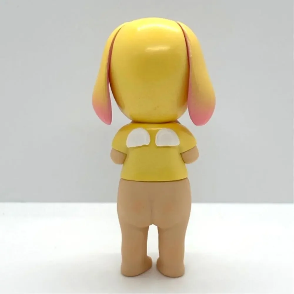 New Unbranded Collectible Mini Figure, Lop Rabbit & Chocolate Heart, Open Box